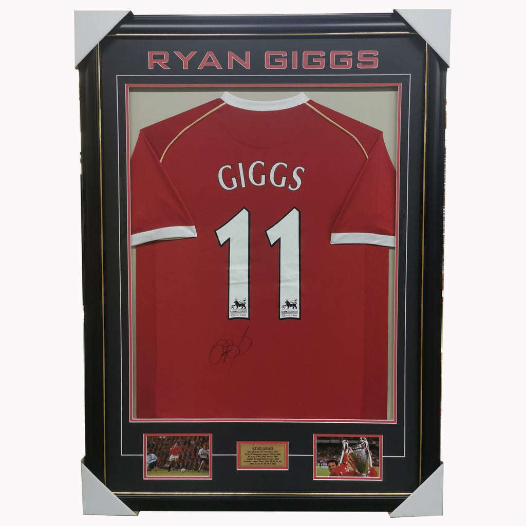 Ryan Giggs Signed Manchester United Jersey Framed with Plaque - 4505